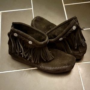 Minnetonka, black swede booties. Size 8.5